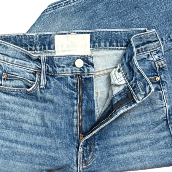 MOTHER The Dazzler Cowboys Don't Cry Medium Blue Distressed Pockets Hem Size 26 - Picture 9 of 13